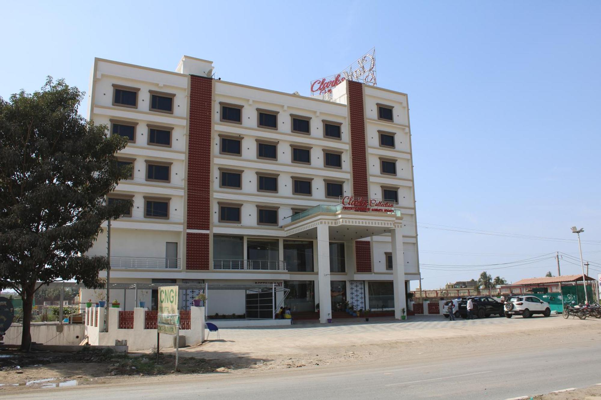 Clarks Collection Somnath Hotel Exterior foto